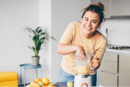close-up-of-woman-preparing-smoothie-2023-11-27-05-32-29-utc (1)